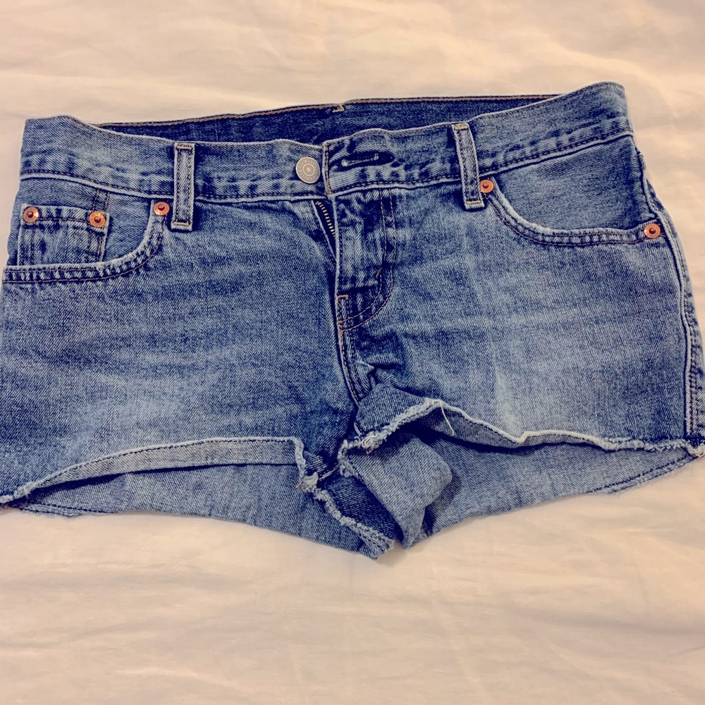 Levi shorts